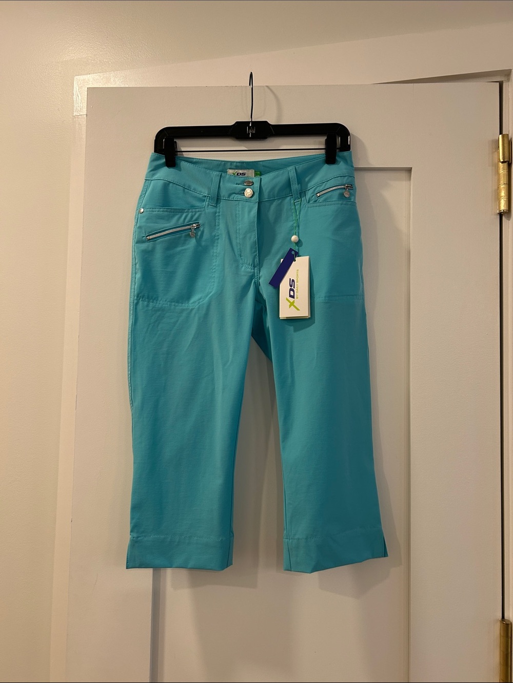 XDS by Daily Sports Aqua Capri Golf Pants, Size 4, NWT